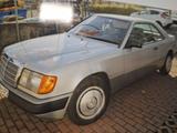 Mercedes-Benz 300 CE Oldtimer Zulassung - Mercedes-Benz 300 in Mannheim