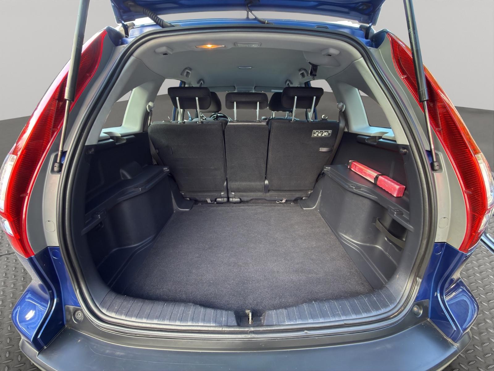 Honda CR-V 2.0 i-VTEC 150 ch 4WD Elegance • Boîte auto • Clim auto • Attelage • Régulateur