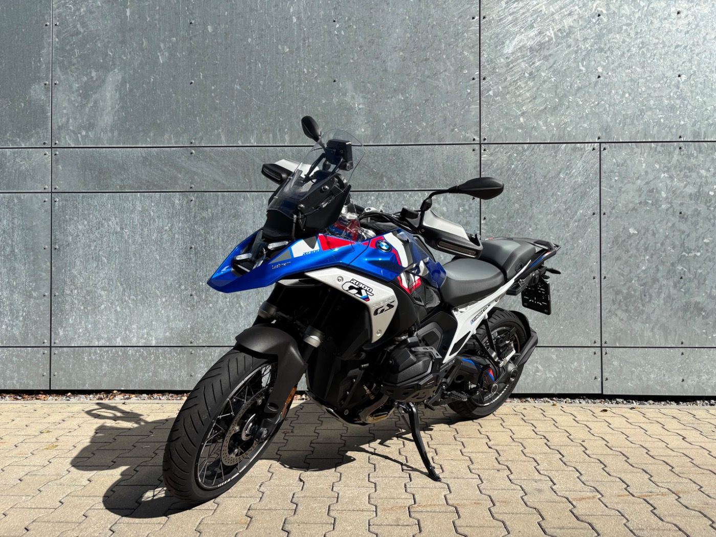 Fahrzeugabbildung BMW R 1300 GS Trophy 4 Pakete Fahrzeughöhenregelung