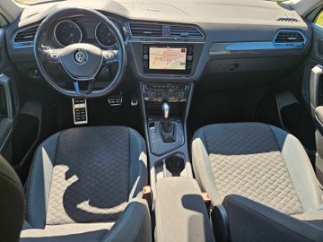 Volkswagen Tiguan - 12