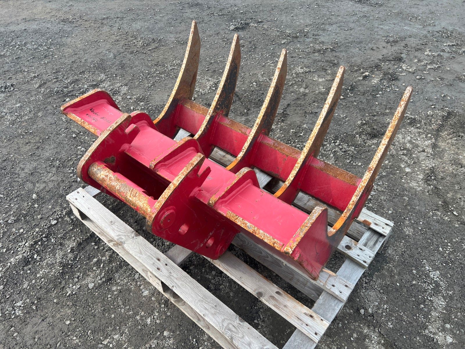 Fahrzeugabbildung Andere Roderechen / Reisigrechen / MS08 / 1.000 mm