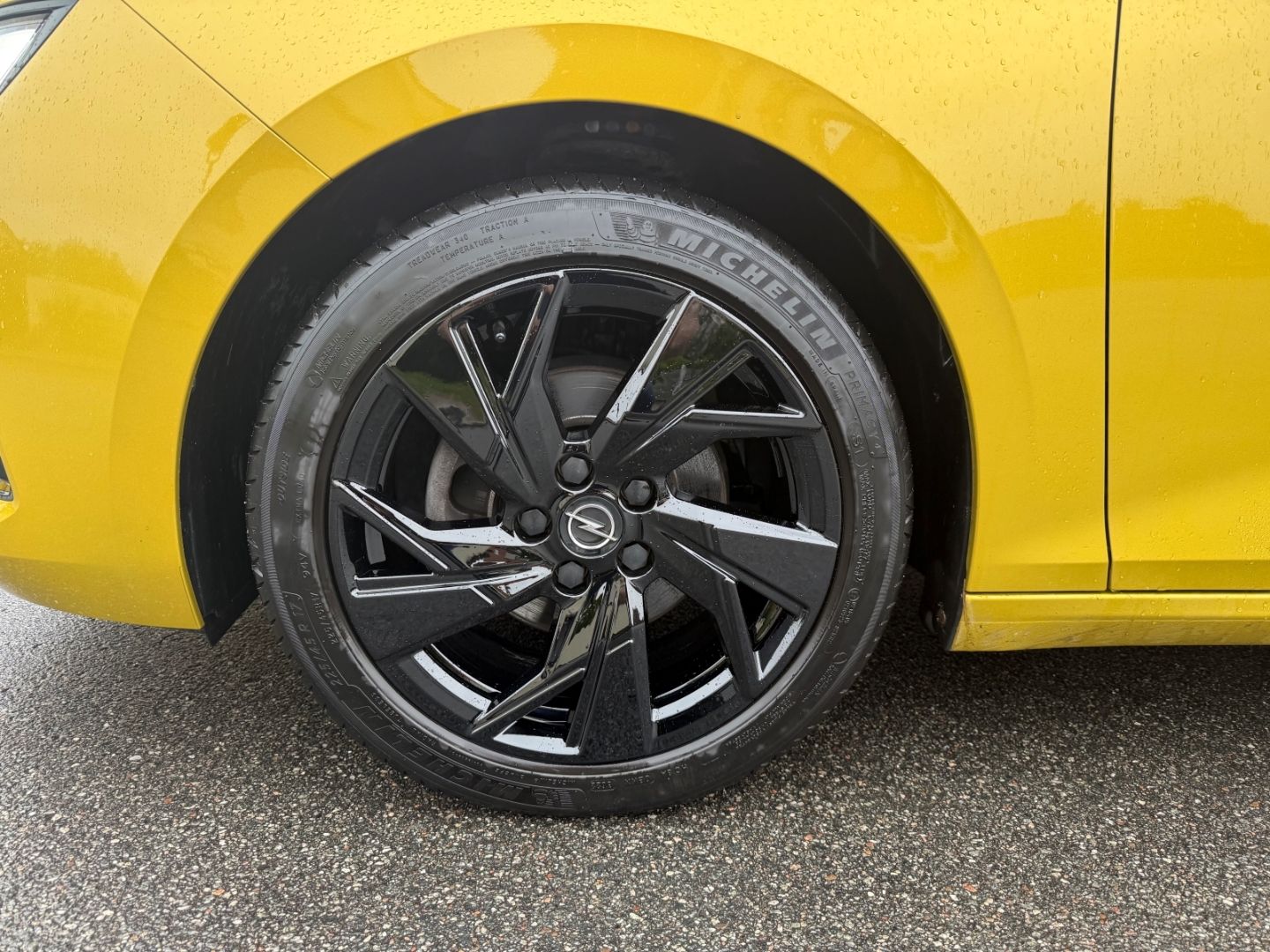 Fahrzeugabbildung Opel Astra L GS 1.2 Turbo +SHZ+LHZ+Kamera