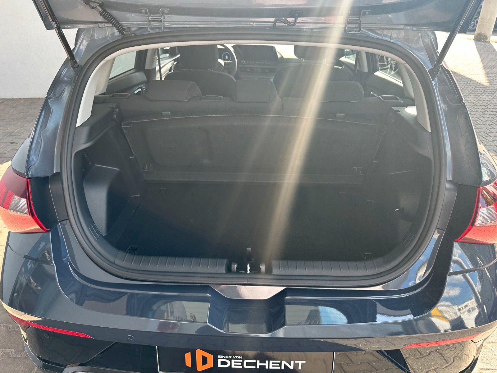 Fahrzeugabbildung Hyundai i20 Trend 1.0l 100PS Navi/SHZ!