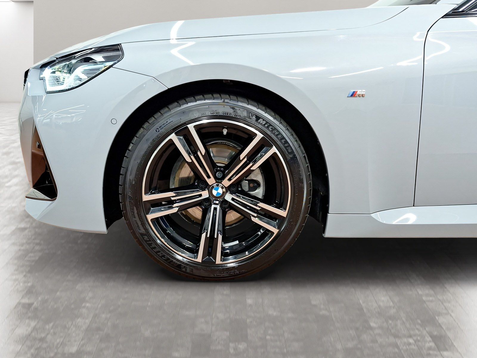 BMW 220 - Bild 9