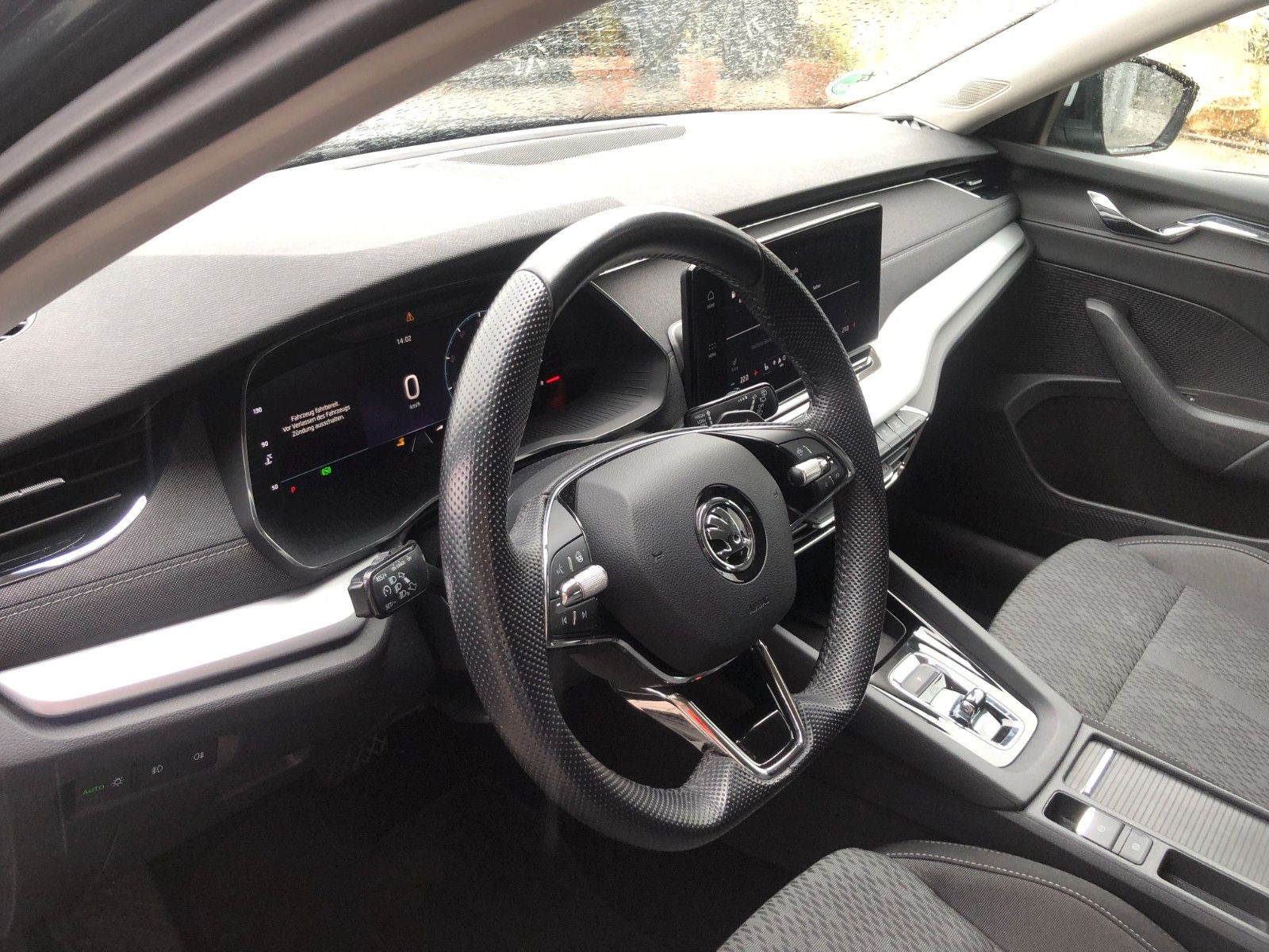 Fahrzeugabbildung SKODA Octavia Combi First Edition
