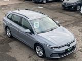 Volkswagen Golf Variant Life 2.0 TDI DSG ACC AHK 4x SHZ LED - Volkswagen Golf mit Diesel-Antrieb: Standheizung, Kombi, 2.0