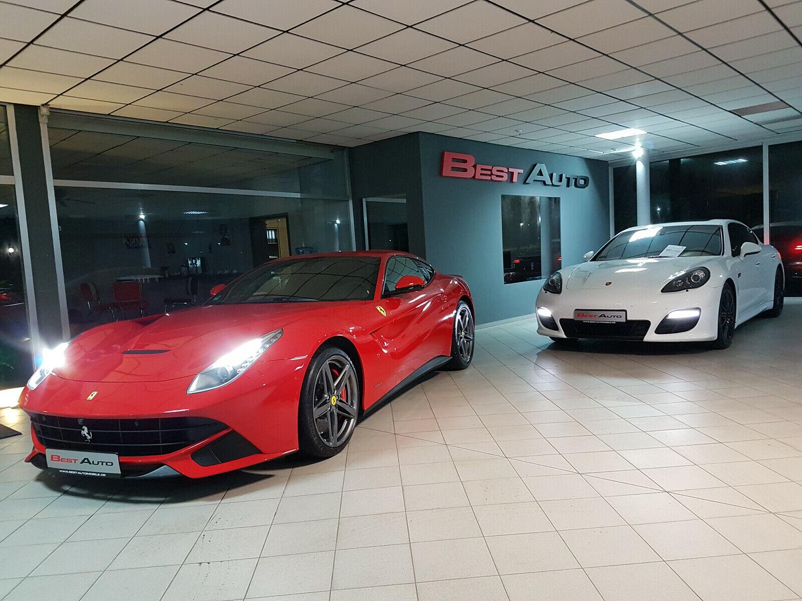 showroom-image-top
