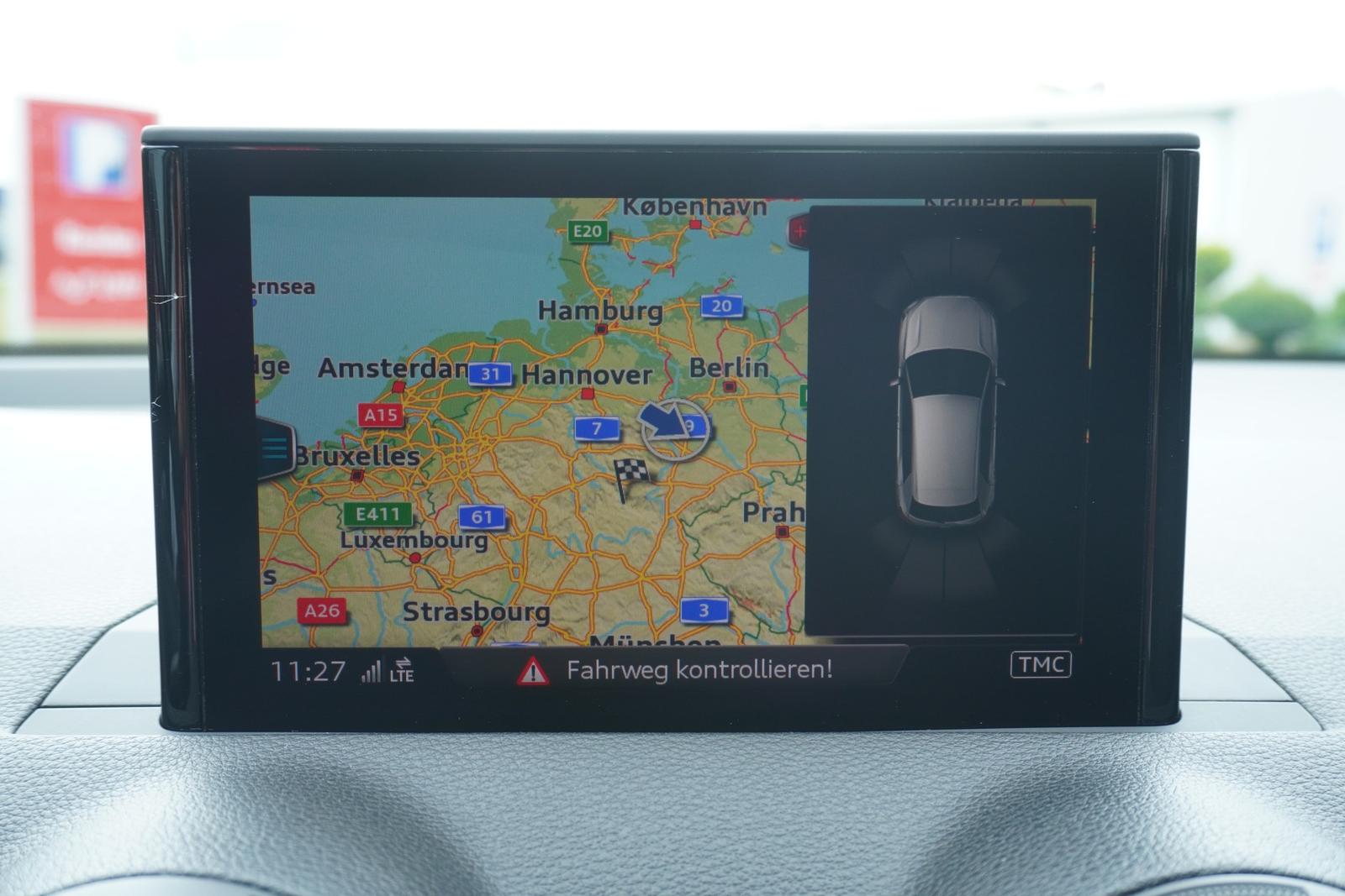 Audi Q2 1.0 TFSI LED Navi Sitzheizung Keyless-Go