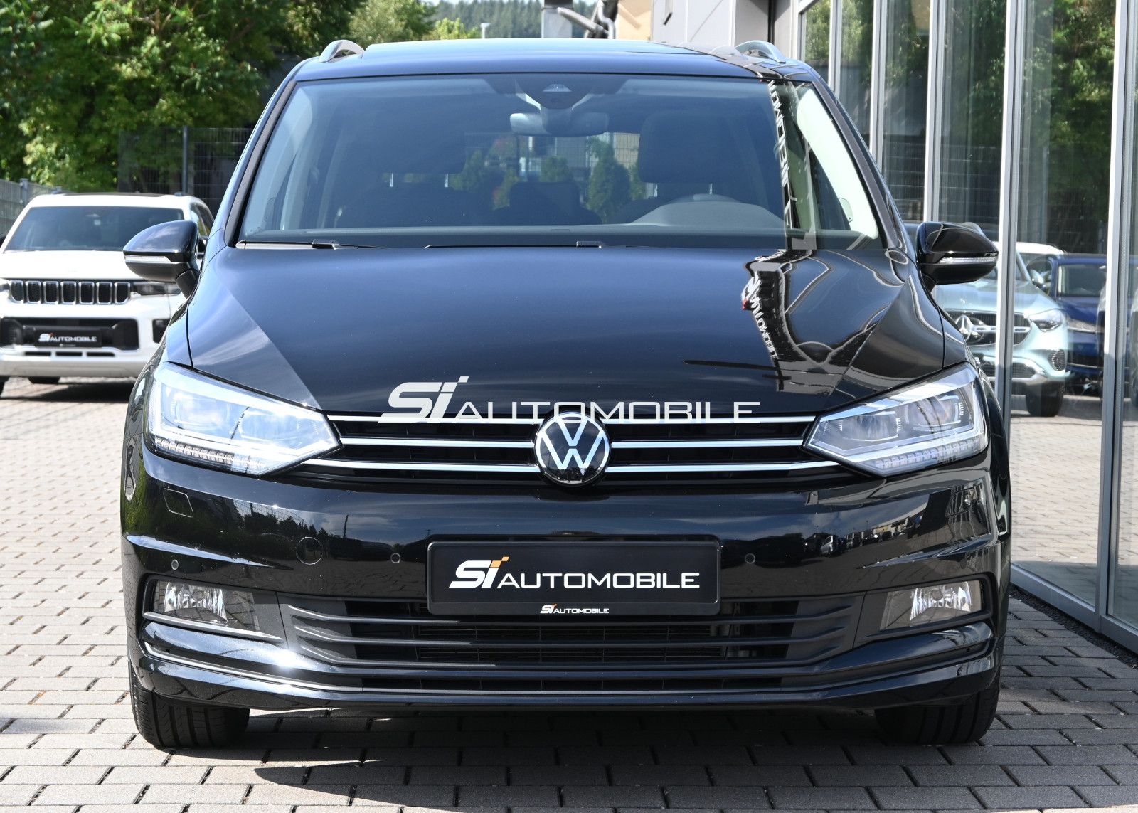 Fahrzeugabbildung Volkswagen Touran 1.5 TSI DSG °ACC°AHK°PANO°STHEIZ°MASSAGE°