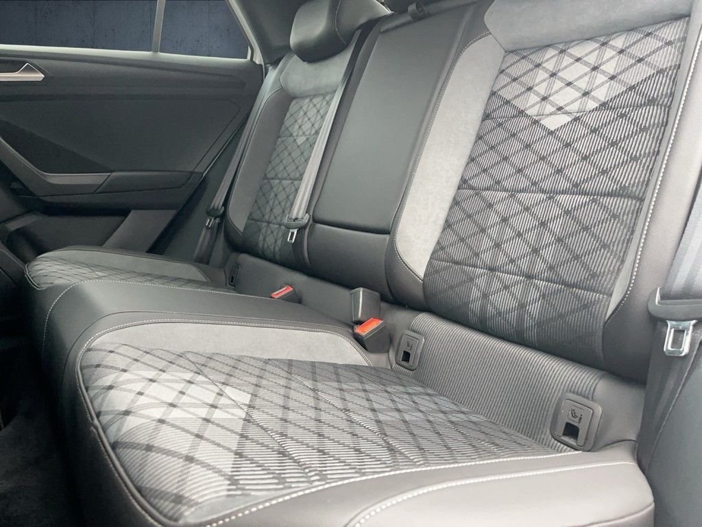 Volkswagen T-Roc - Bild 14