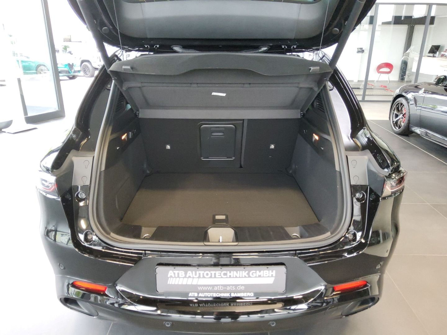 Fahrzeugabbildung Alfa Romeo Tonale Veloce SHZ, LHZ, Navi, 360°, Tech Paket,