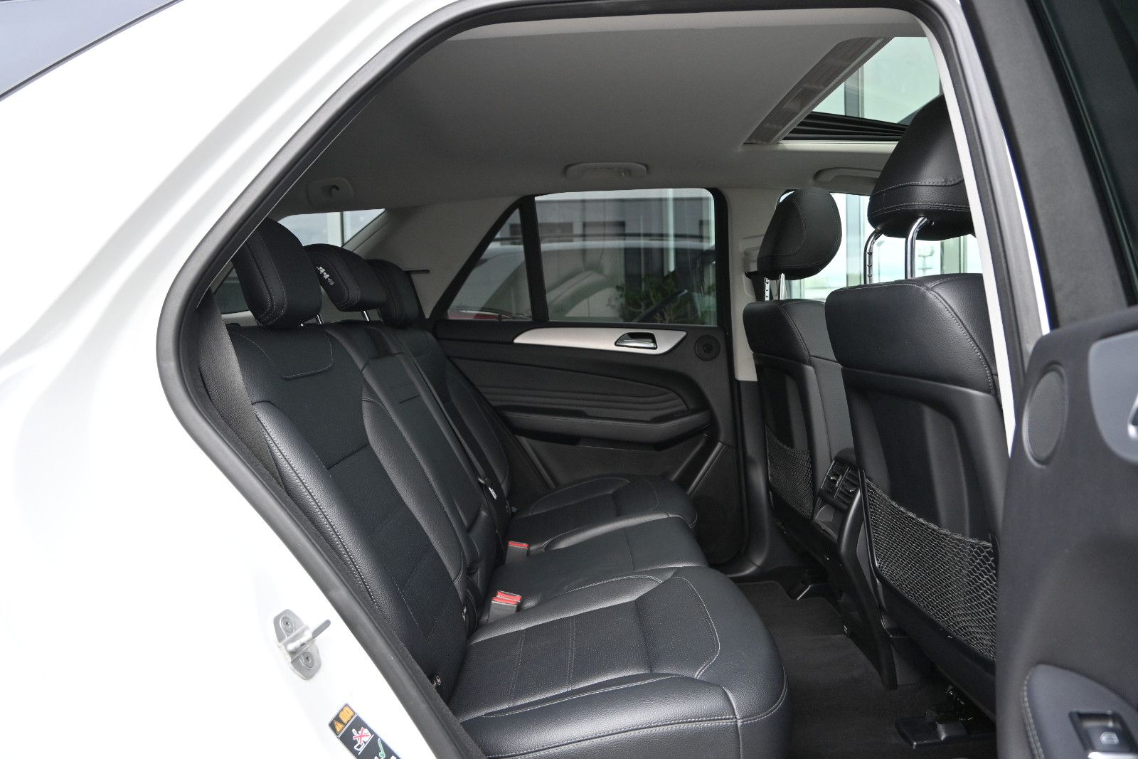 Fahrzeugabbildung Mercedes-Benz GLE 350 d 4MAT. AMG LINE °NIGHT°AHK°ILS°360°SHD°