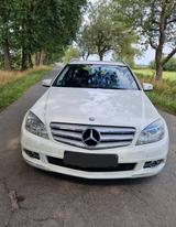 Mercedes-Benz C 180 T Kompressor AVANTGARDE BlueEfficiency - Mercedes-Benz C 180: Blueefficiency Kompressor