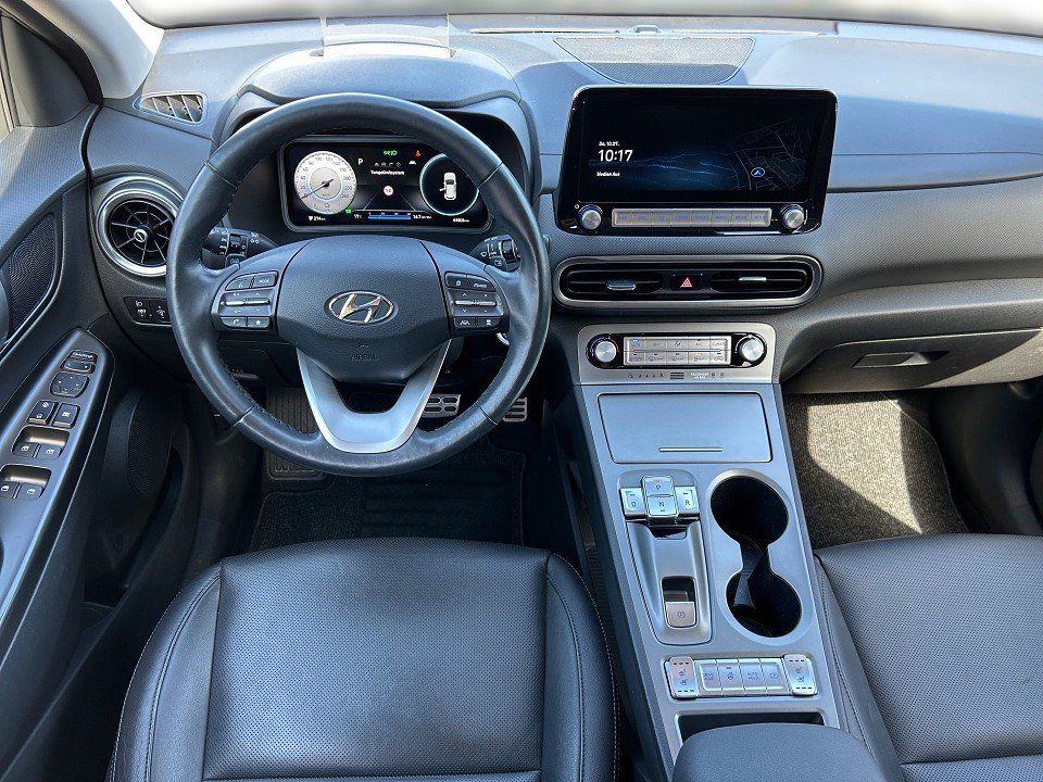 Fahrzeugabbildung Hyundai KONA EV 64kWh PRIME !VOLL! SCHIEBEDACH+LEDER+HUD