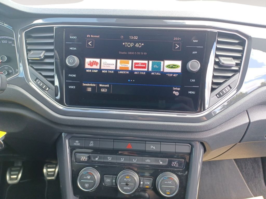 Fahrzeugabbildung Volkswagen T-Roc 1.5 TSI Sport R-Line LED Navi, ACC