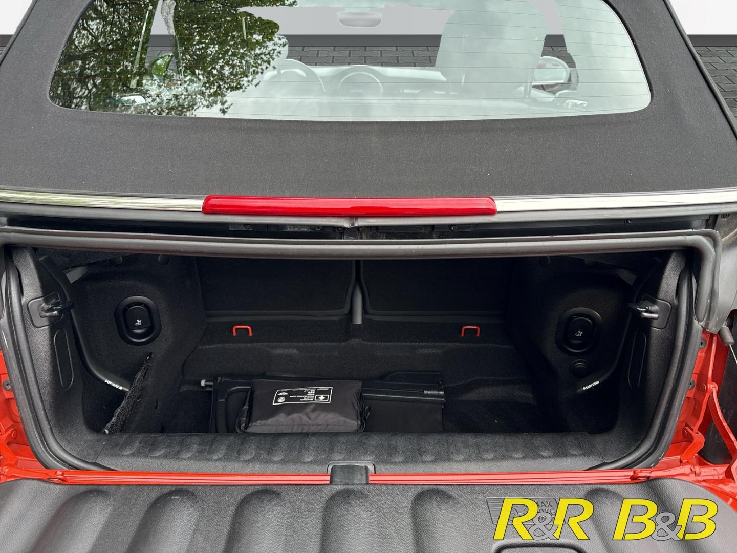 MINI Cooper S Cabrio NAVI+KAMERA+SHZ+PDC