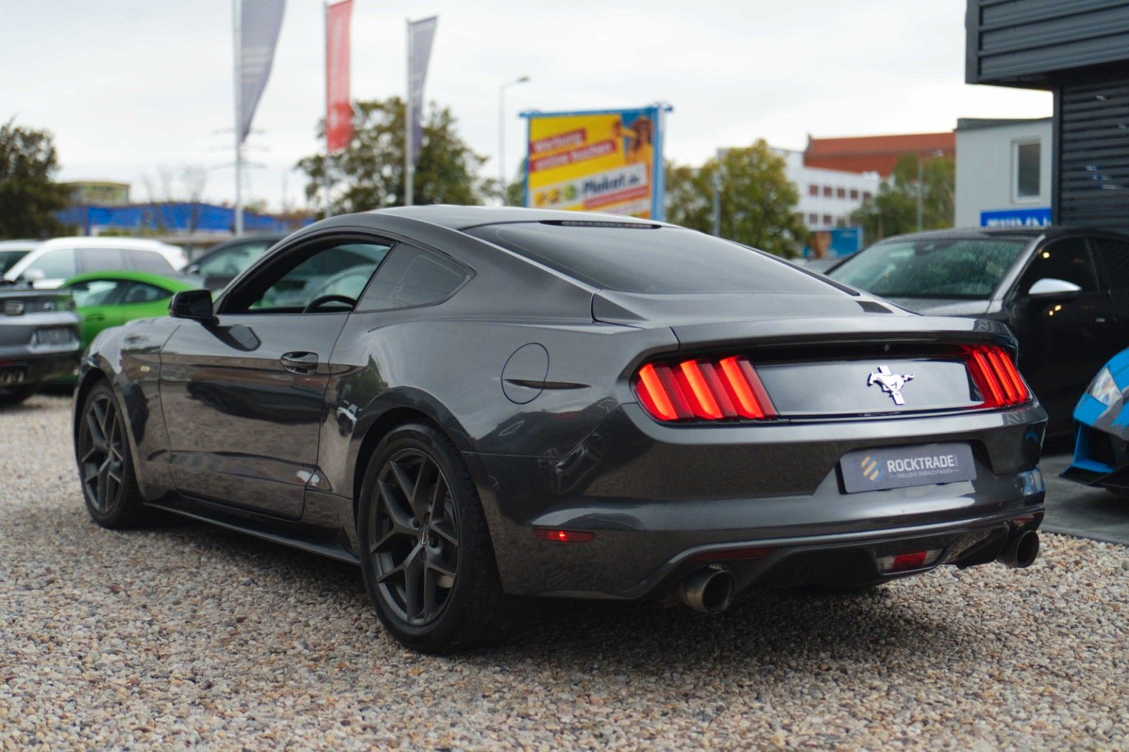 Fahrzeugabbildung Ford Mustang 3.7 V6 GT Coupe 19Zoll | Xenon | Kamera