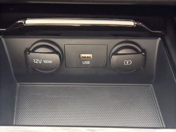 Kia ProCeed 1.6T DCT GT Elekt. Sitz Glasdach Bastuck