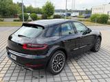 Porsche Macan Turbo Turbo - Porsche Macan in Bonn