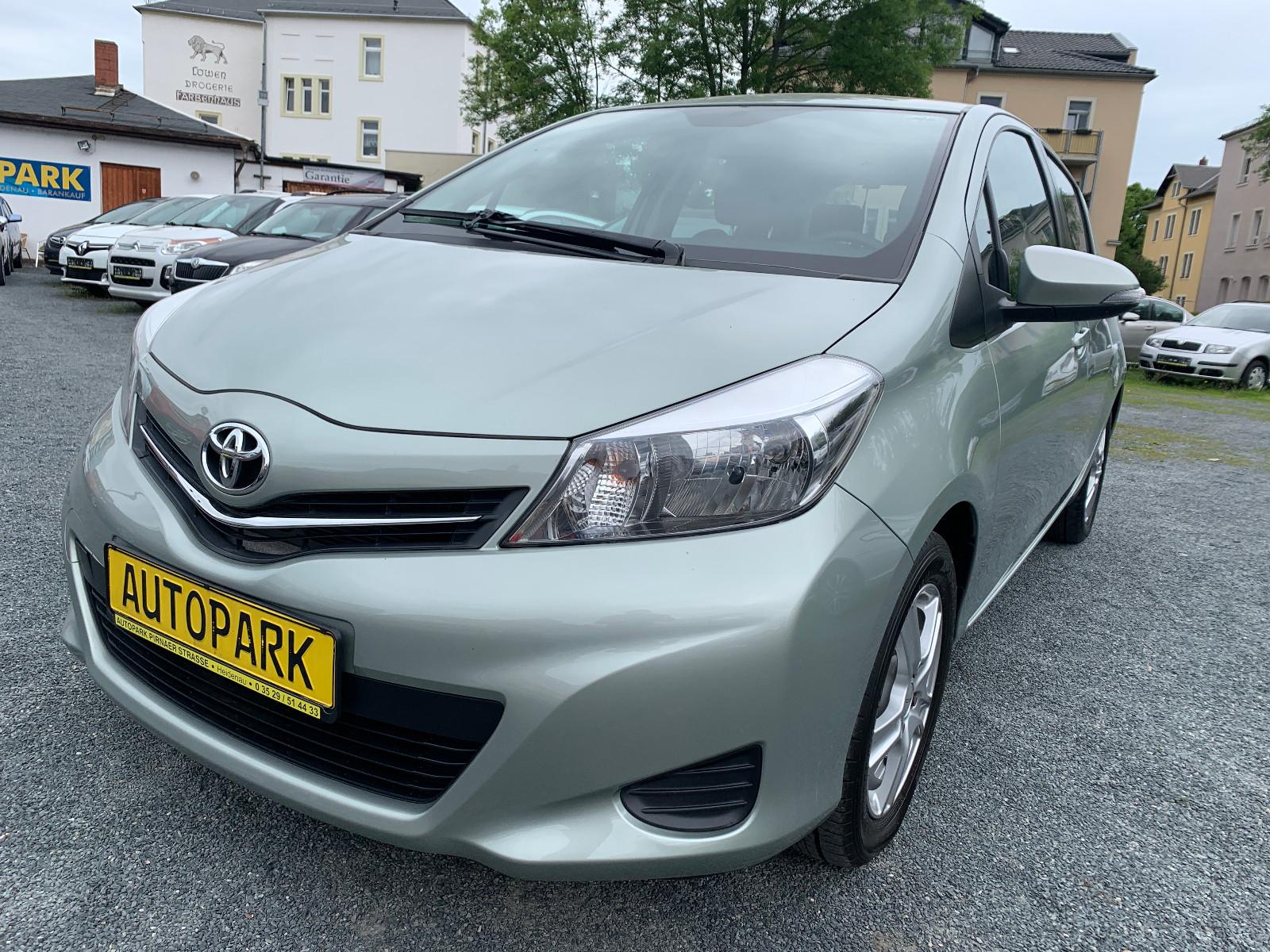 Toyota Yaris 5-Türer * Navi, Klima, Kamera, LMF, Nr. 12