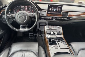 Audi A8 - 10