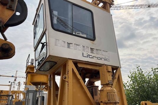 Liebherr 180 EC-H 10 Litronic