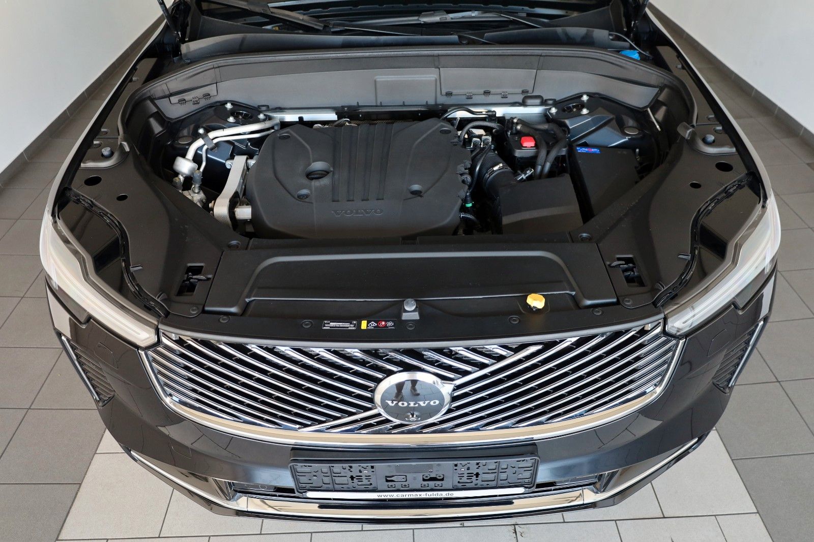 Fahrzeugabbildung Volvo XC90 Plus Bright AWD,7Sitze4xSH,360Kam.,HUD,,AHK