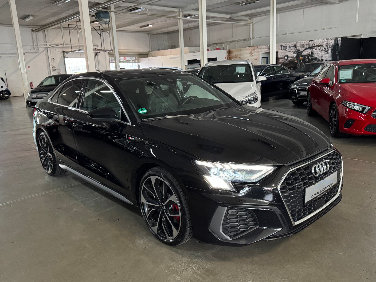 Fahrzeugabbildung Audi A3 40 TDI LIM. QUATTRO 3X S-LINE RS3 S-SITZE B&0