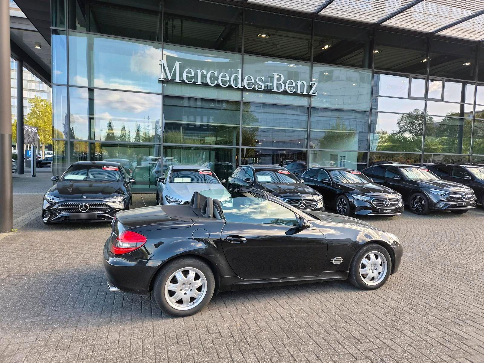Mercedes-Benz SLK 200