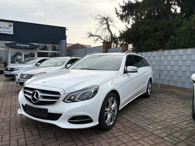 Mercedes-Benz E 300 E T-Modell E 300 CGI BlueEfficiency 4Matic