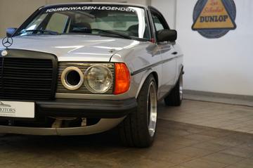 1980 Mercedes-BENZ E 280 照片 5
