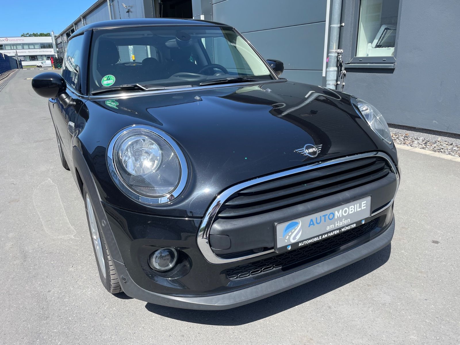 MINI ONE