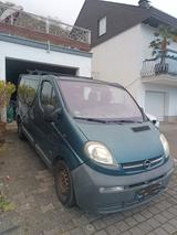 Opel Vivaro - gebrauchte Opel Vivaro aus dem Jahr 2006