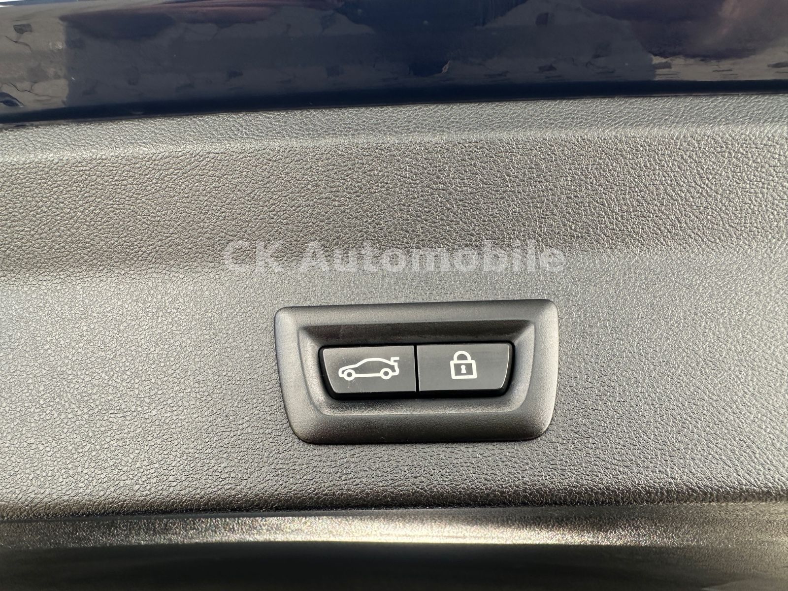Fahrzeugabbildung BMW X3 xDrive 30i M-Sport/Navi/LED/ACC/360°Kam/AHK