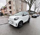 Smart ForTwo coupé 60kW EQ exclusive Paket/Pano/Kamera
