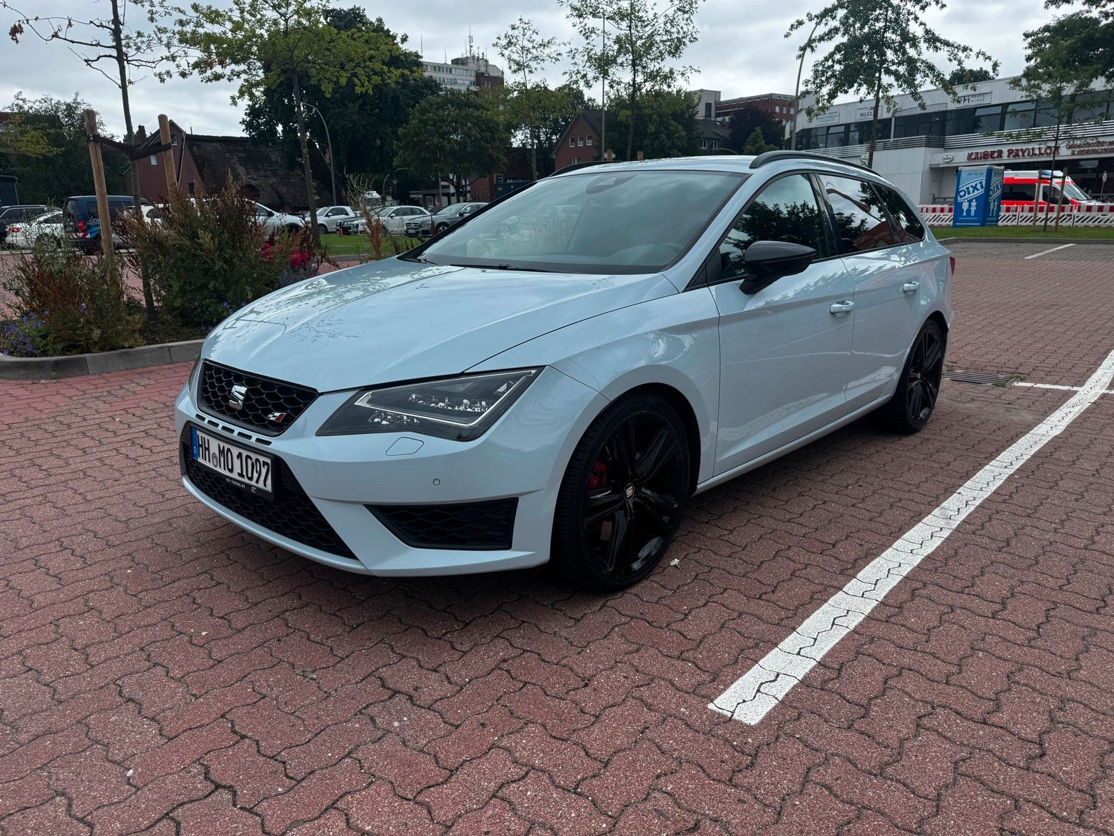SEAT Seat leon cupra  2.0 TSI. 280 ps