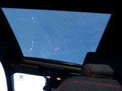 Fahrzeugabbildung Ford Puma ST Line Automatik Panoramadach / 5 Jahre FG