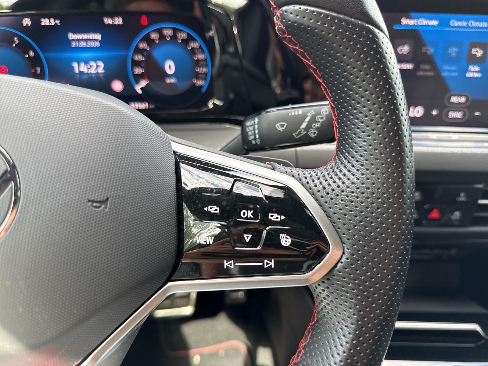 Volkswagen Golf 2.0 GTI LEDER H.KARDON PANO KAMERA, миниатюра 12