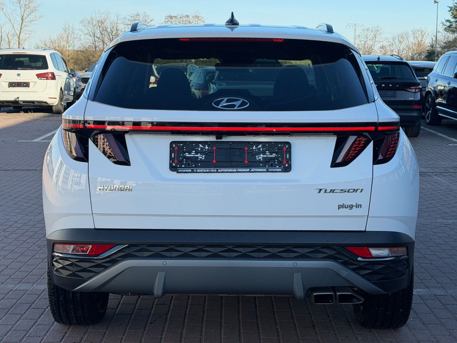 Fahrzeugabbildung Hyundai TUCSON 1.6 T-GDI PHEV *Navi*ACC*LED*RFKamera*