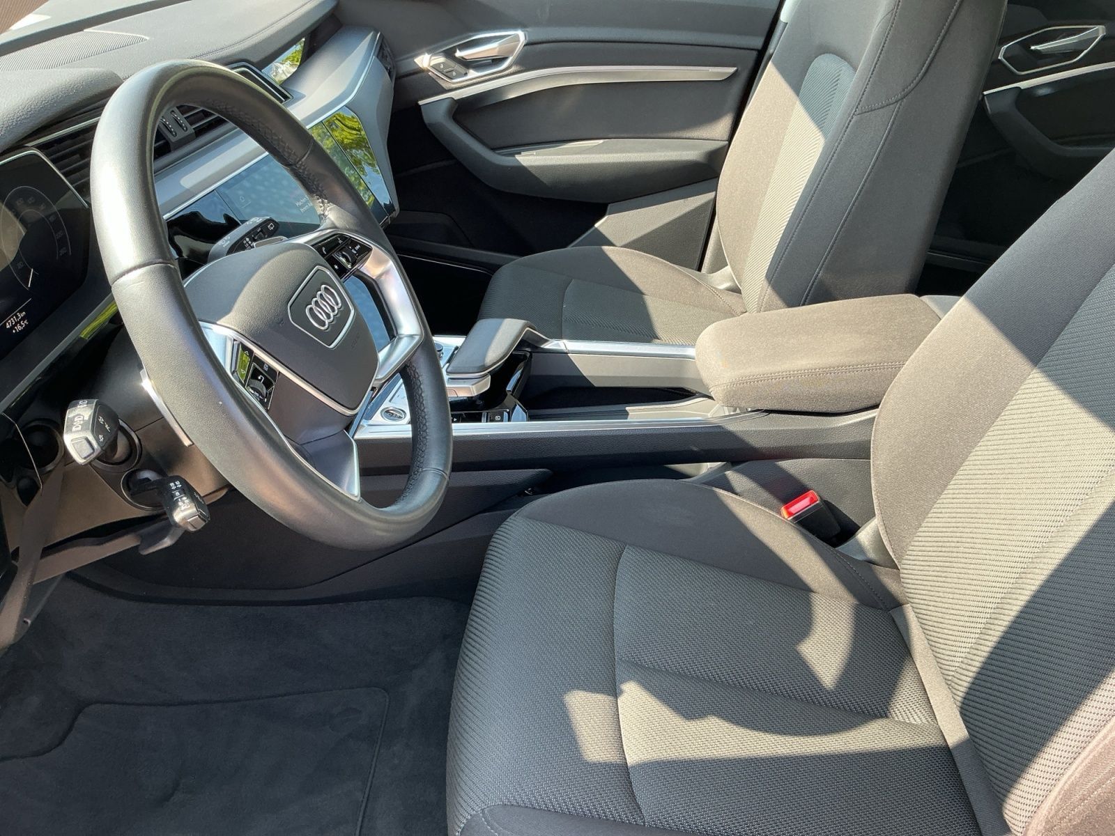 Audi e-tron - Bild 12