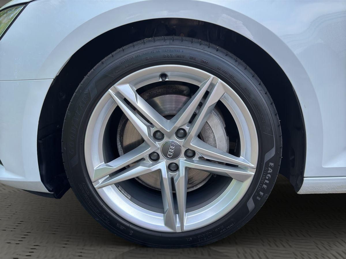 A4 quattro sport 2.0 S-Tronic RFK SHZ PDC v+h