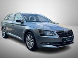 Skoda Superb Combi Style PDC hinten Zahnriemen NEU - mit Diesel-Antrieb: Grau, Sitzheizung, Hinten