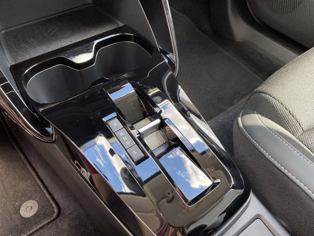 Fahrzeugabbildung Citroën e-C3 Aircross MAX *11KW Lader*Navi*Allwetter*Cam