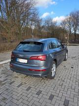 Audi Q5 40 TDI S Tronic Quattro Sport S-Line AHK - Audi Q5 in Herne
