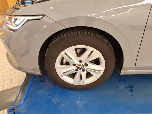 Volkswagen Golf - Bild 9