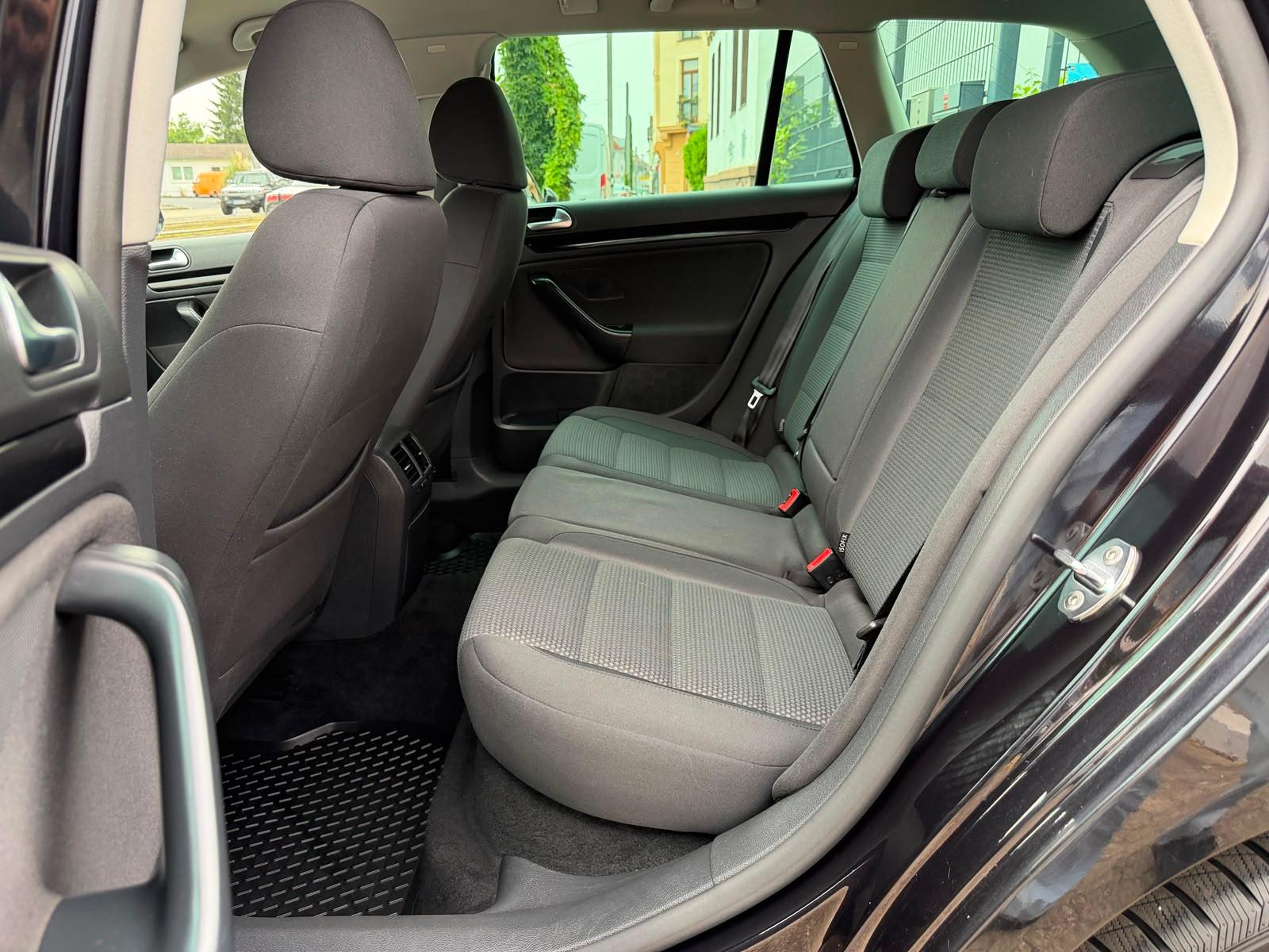 Volkswagen Golf 2009 — photo 14