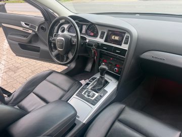 Audi A6 - 4