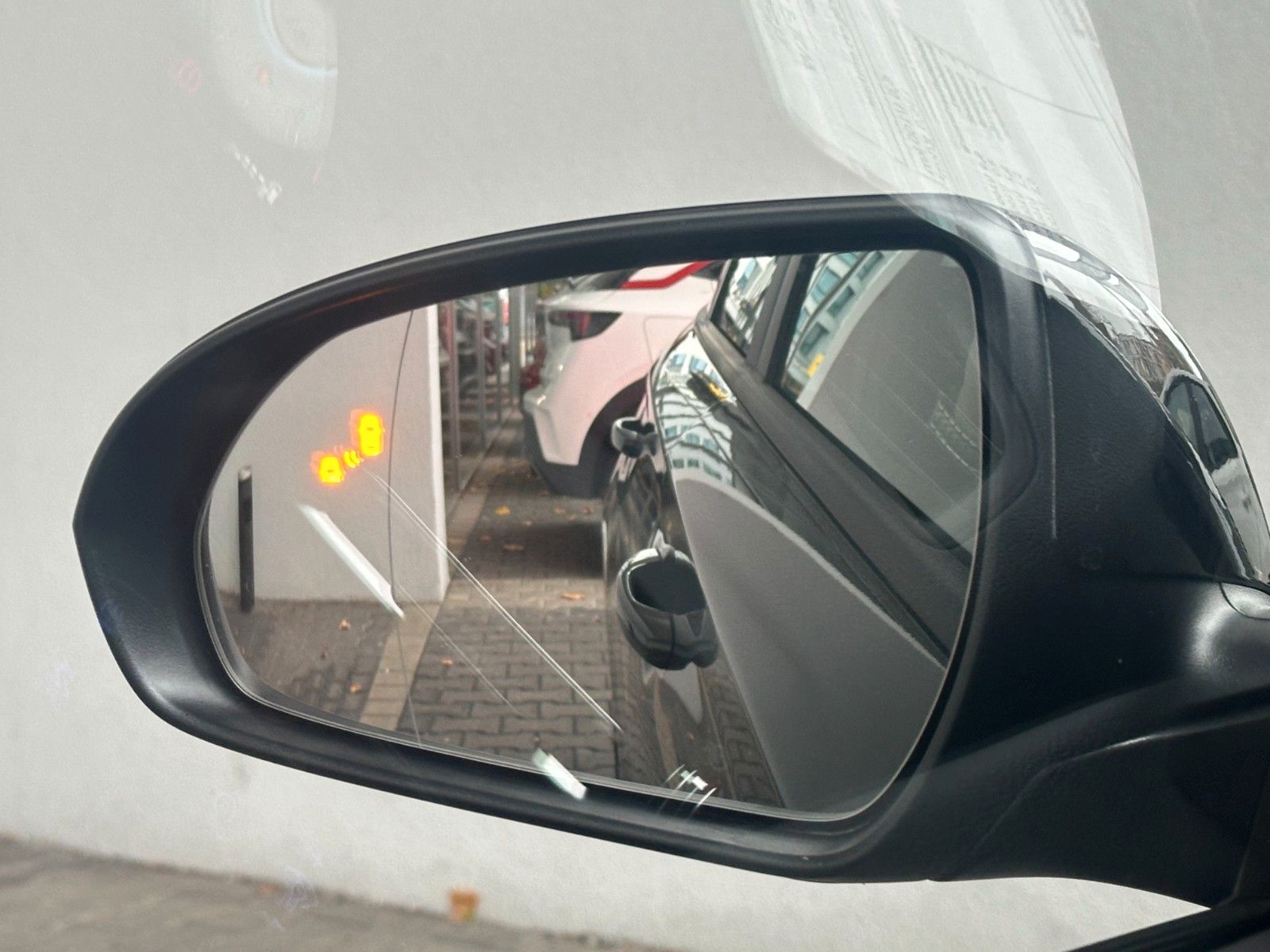 Fahrzeugabbildung Hyundai i30 Kombi Advantage Plus 1.0l DCT Navi/Toterw.!