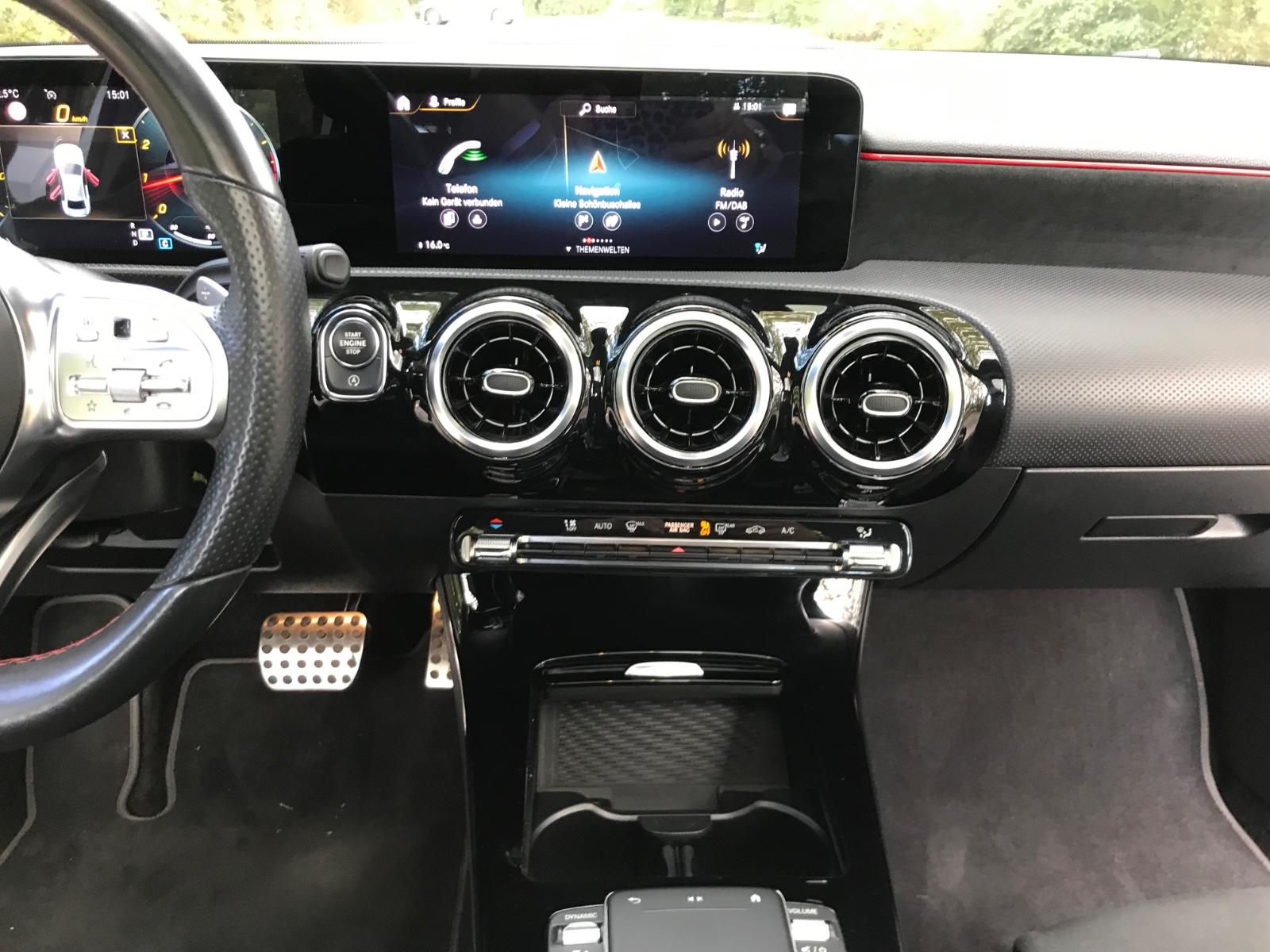Mercedes-Benz A-Class Limousine AMG Line orig.75tkm Automatik, миниатюра 22