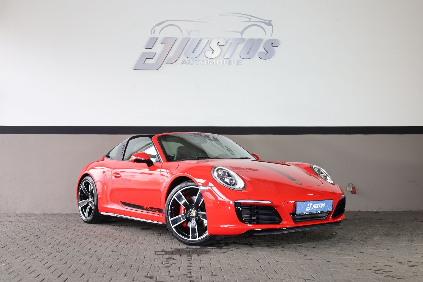 PORSCHE 911 Targa 4S/SHZ/BURMESTER/KAMERA/LED/PDC/R20